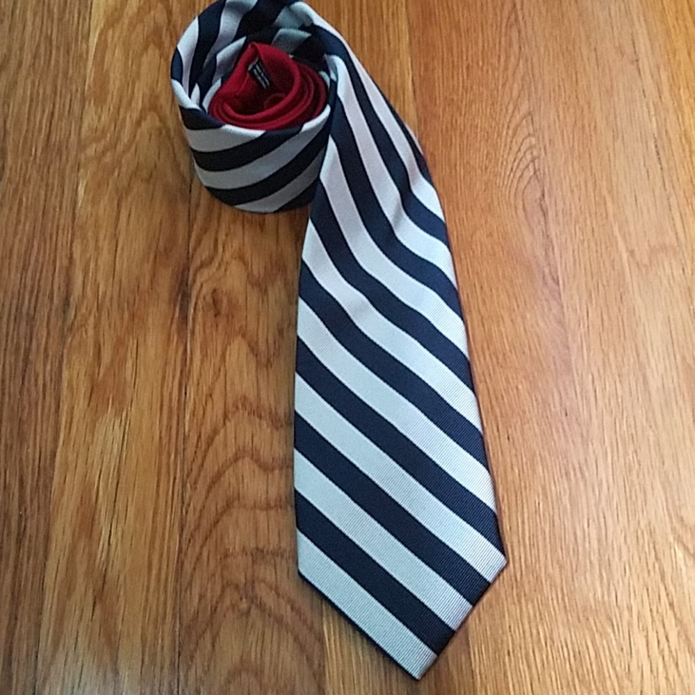Tommy necktie